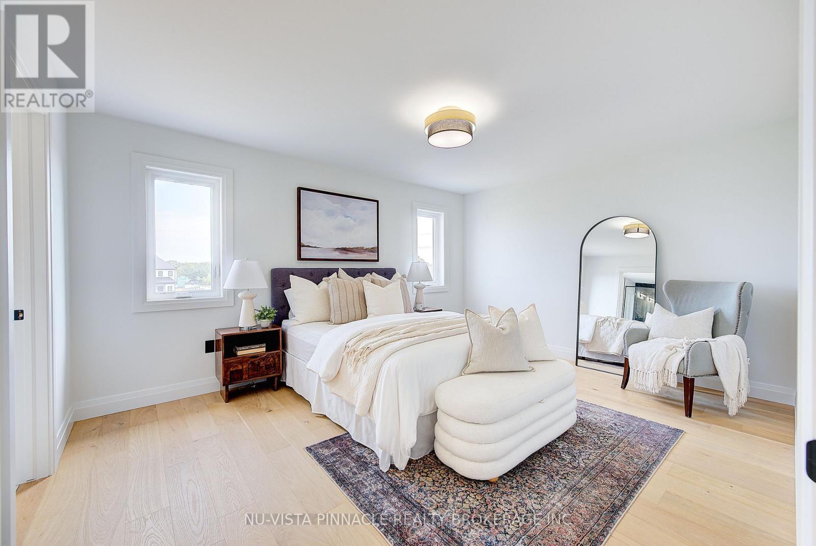 10 Woodmere Path, Middlesex Centre (Ilderton), ON - Indoor Photo Showing Bedroom