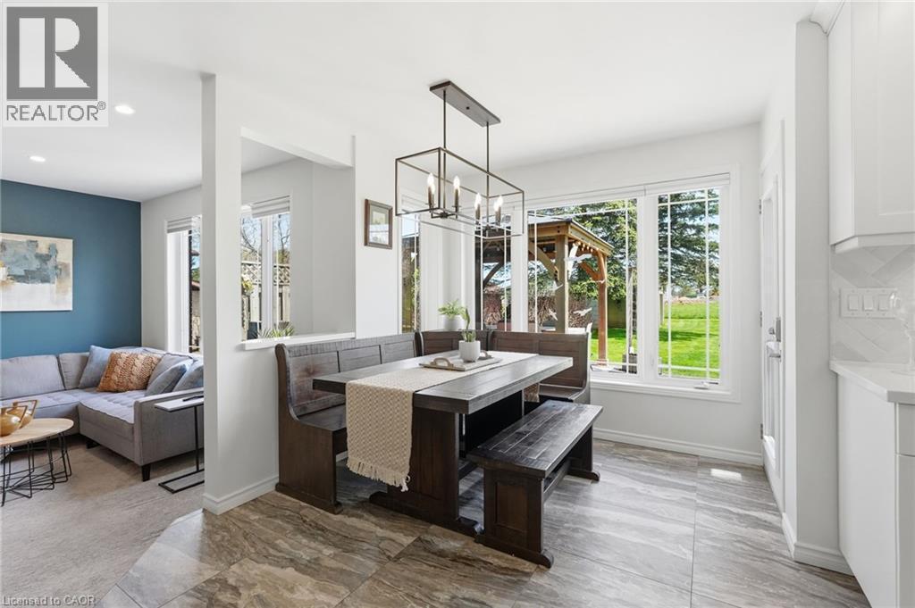 108 Highway 52, Hamilton, ON - Indoor