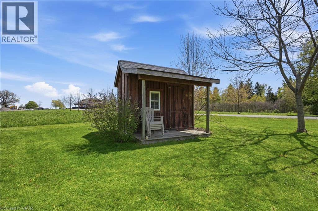 108 Highway 52, Hamilton, ON - Outdoor