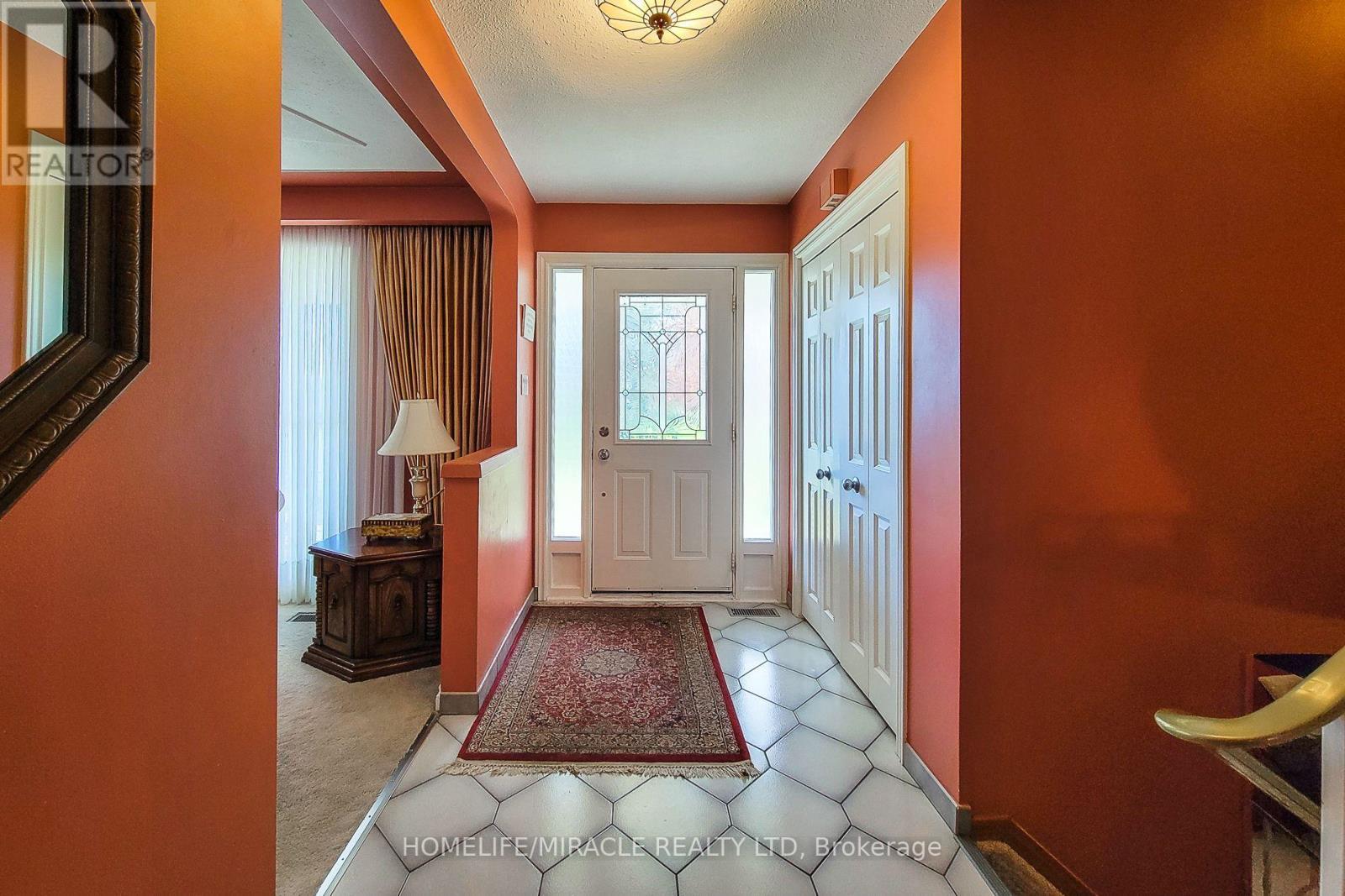 337 Mcneilly Road, Hamilton, ON - Indoor Photo Showing Other Room