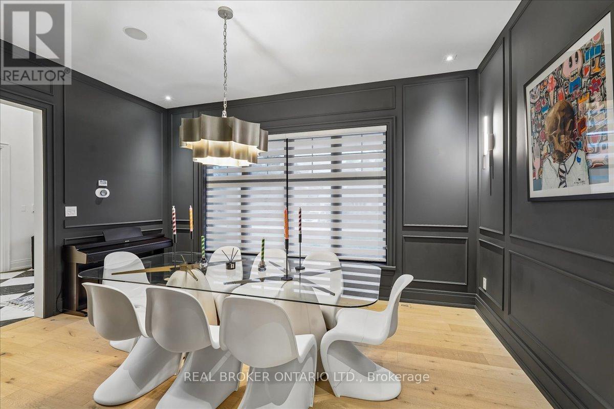 1445 Skyline Drive, Mississauga, ON - Indoor