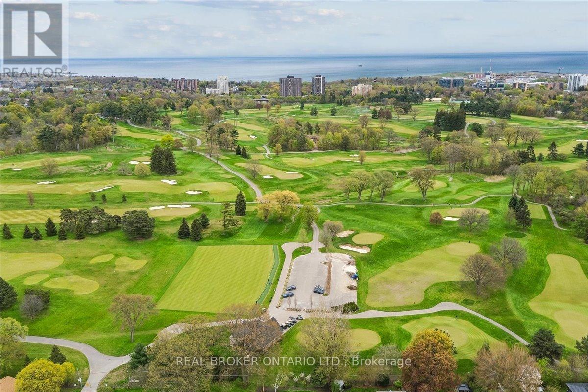 1445 Skyline Drive, Mississauga, ON - Outdoor With View