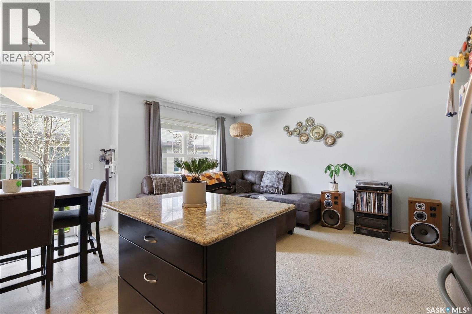 111 105 Lynd Crescent, Saskatoon, SK - Indoor