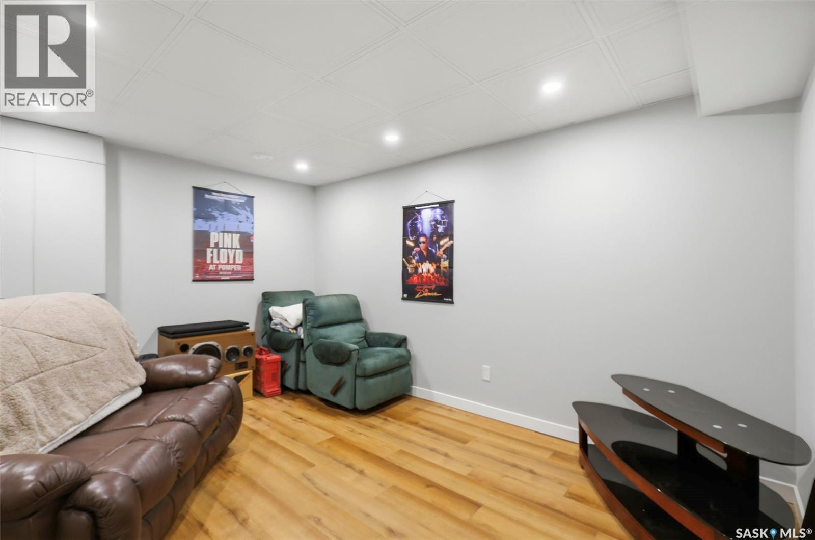 111 105 Lynd Crescent, Saskatoon, SK - Indoor