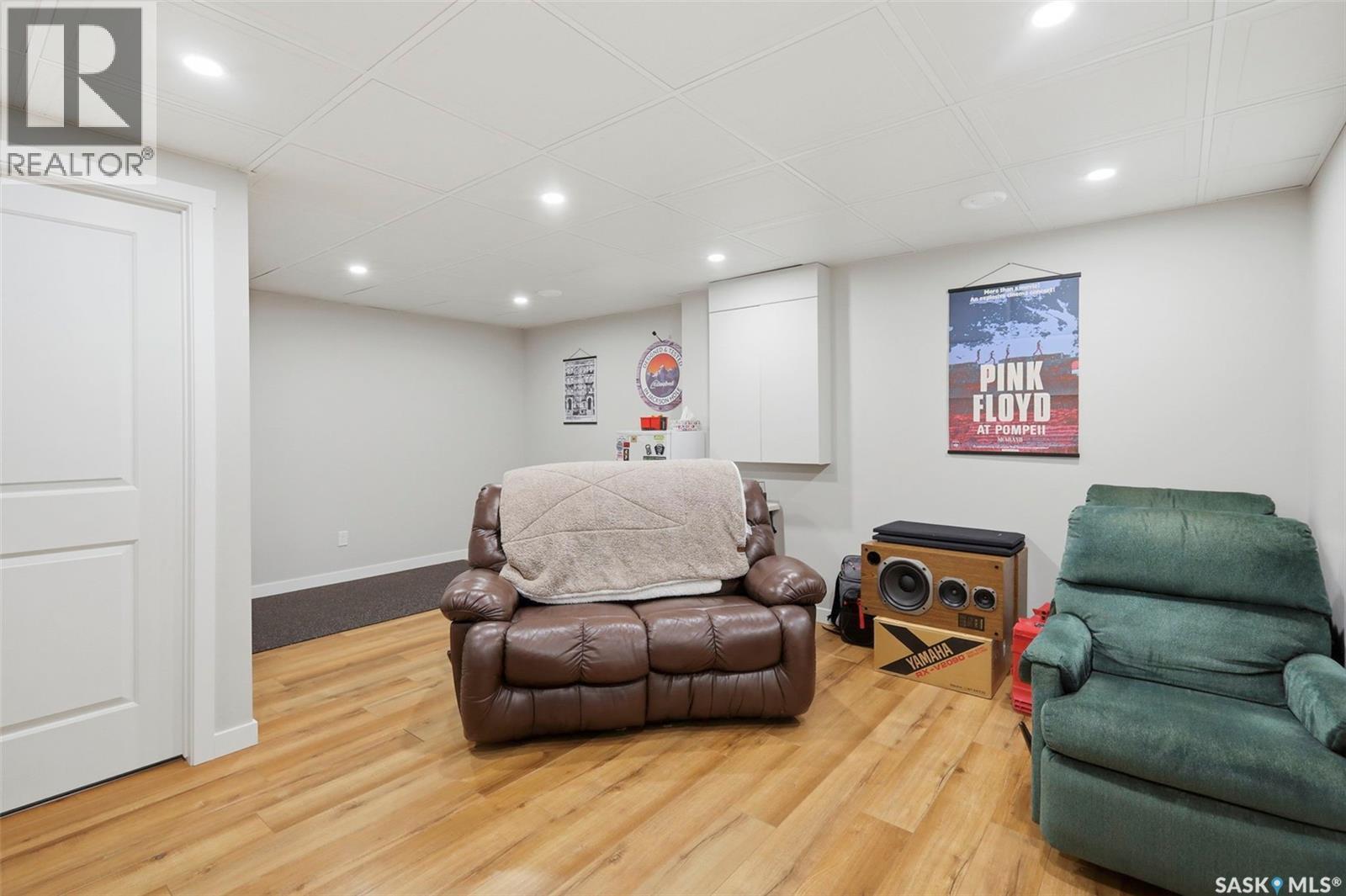 111 105 Lynd Crescent, Saskatoon, SK - Indoor Photo Showing Basement