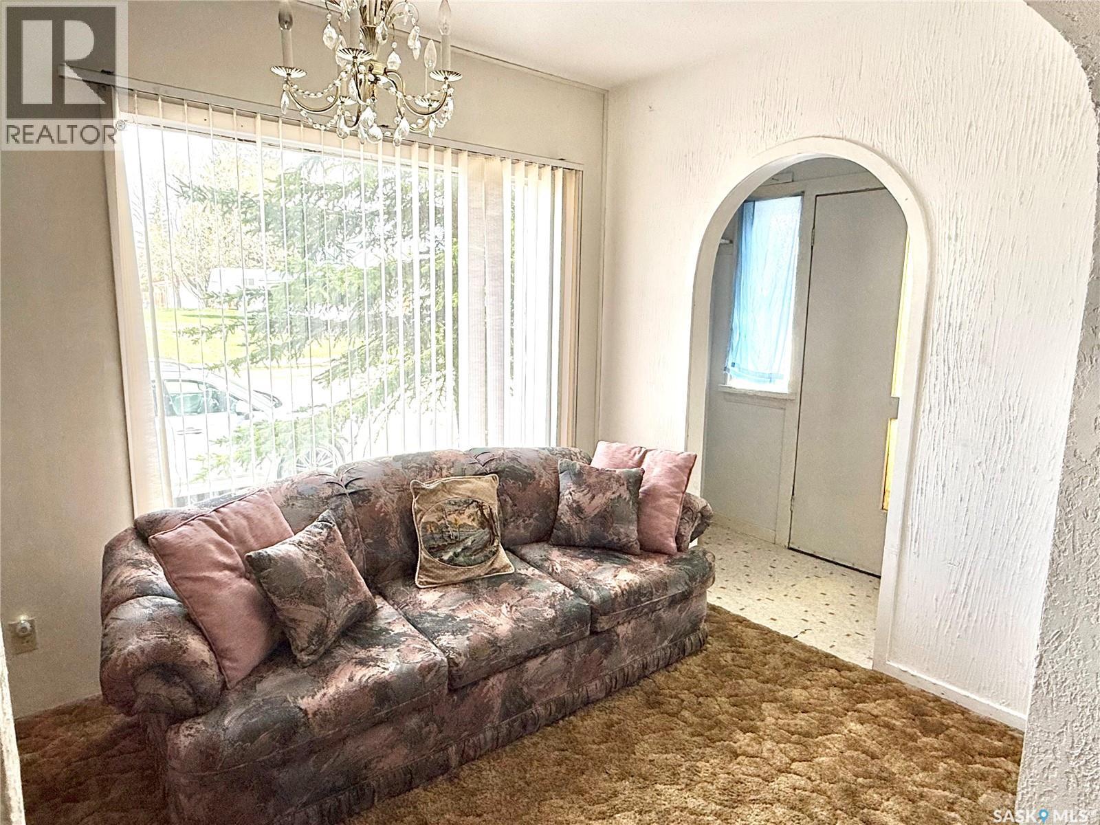 112 1St Street W, Shell Lake, SK - Indoor