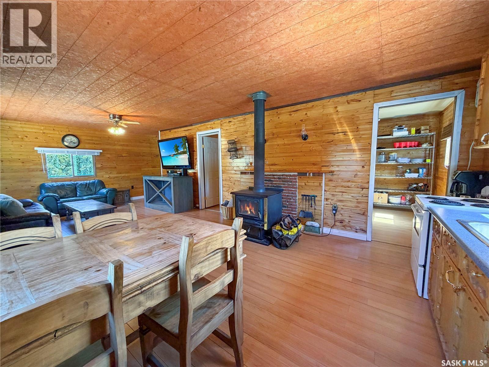 1 Hanson Place, Candle Lake, SK - Indoor