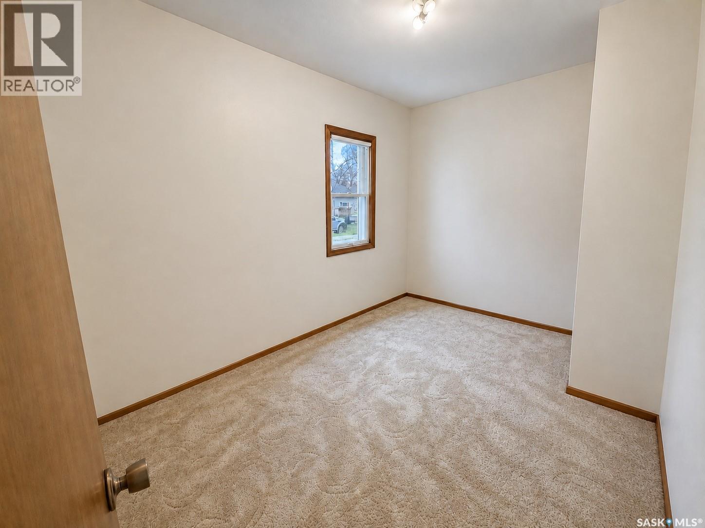 828 I Avenue S, Saskatoon, SK - Indoor Photo Showing Other Room