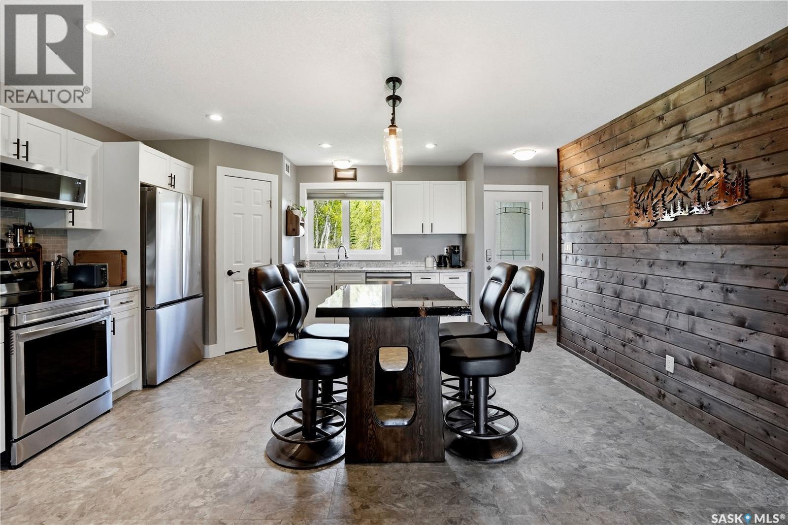 201 Silton Street, Bulyea, SK - Indoor
