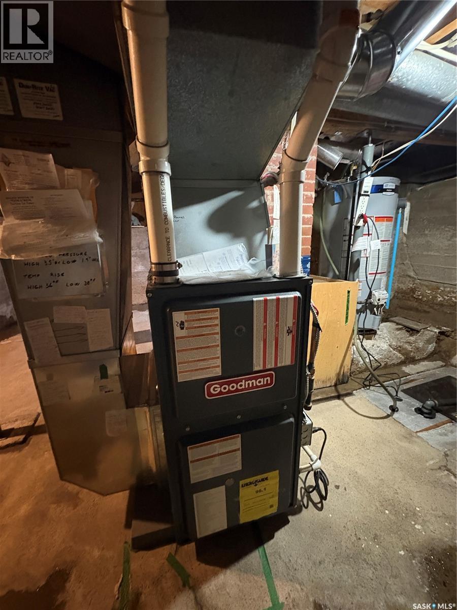 209 2Nd Avenue E, Kelvington, SK - Indoor Photo Showing Basement