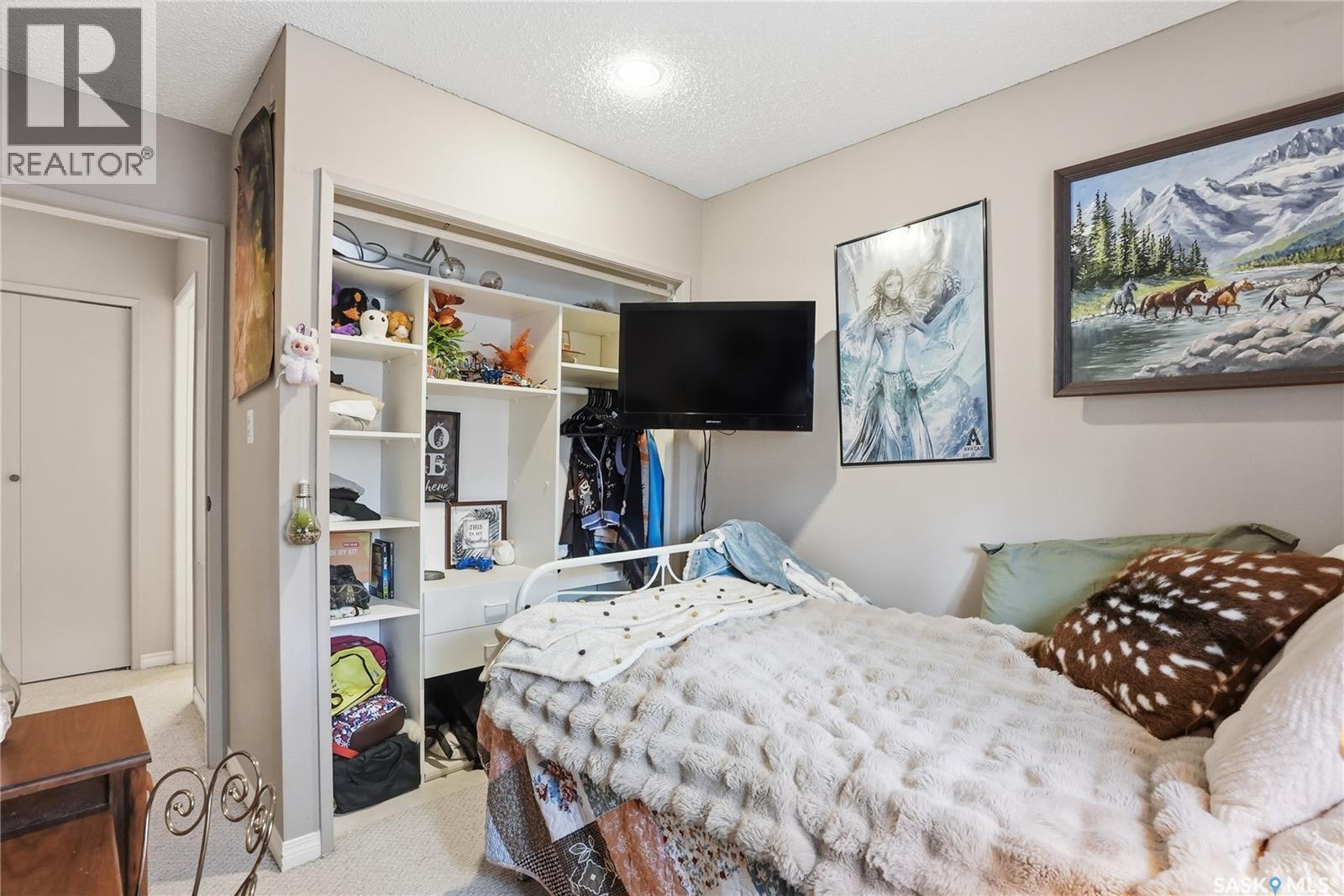 16 425 Pinehouse Drive, Saskatoon, SK - Indoor Photo Showing Bedroom