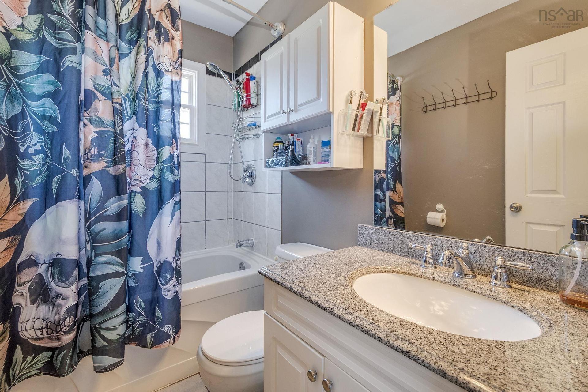 7 Dale Avenue, Mulgrave, NS