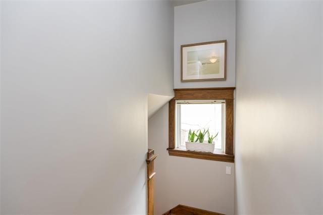 251 Elm St, Winnipeg, MB