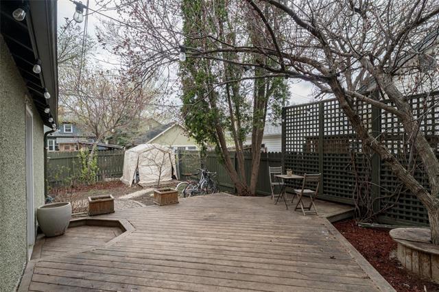 251 Elm St, Winnipeg, MB