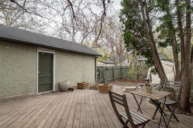 251 Elm St, Winnipeg, MB