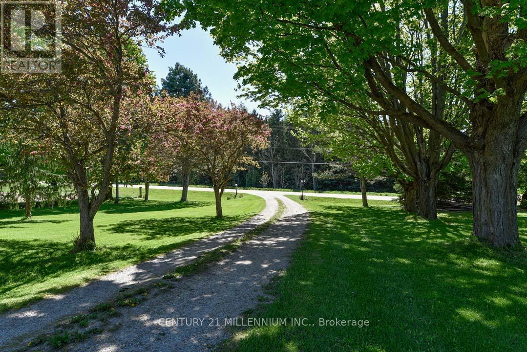 753333 2Nd Line Ehs, Mono, ON - Outdoor