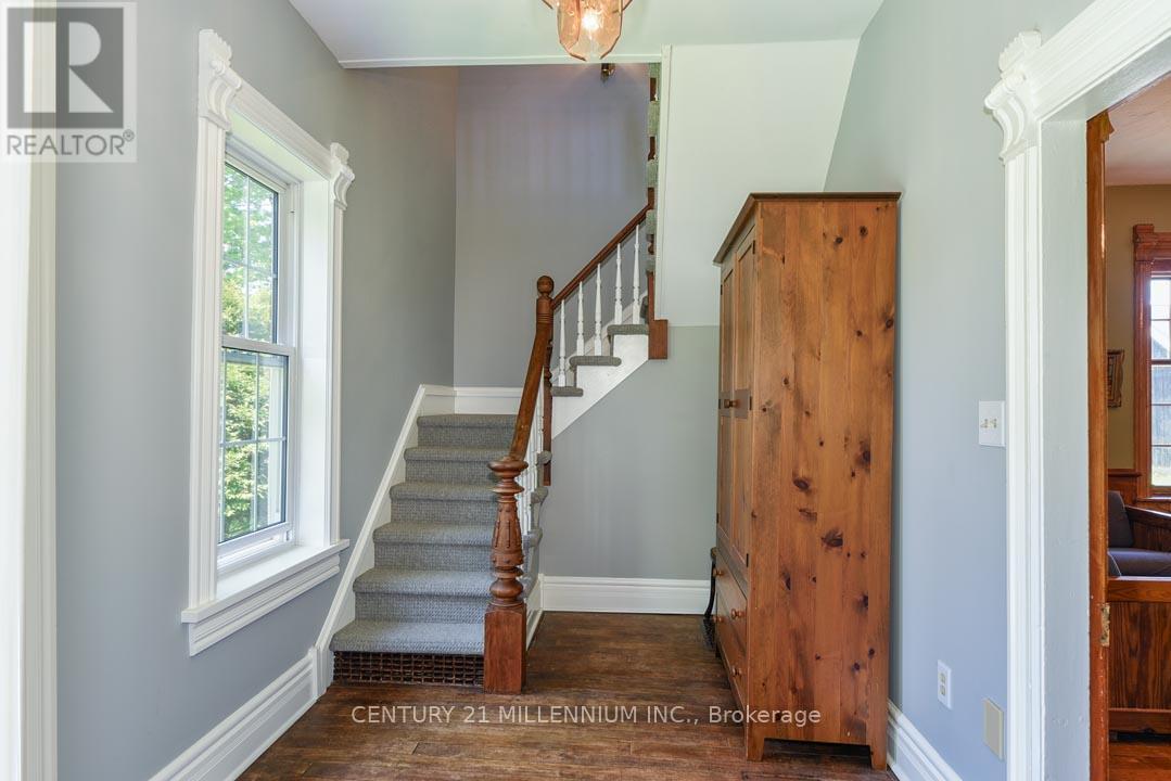 753333 2Nd Line Ehs, Mono, ON - Indoor Photo Showing Other Room