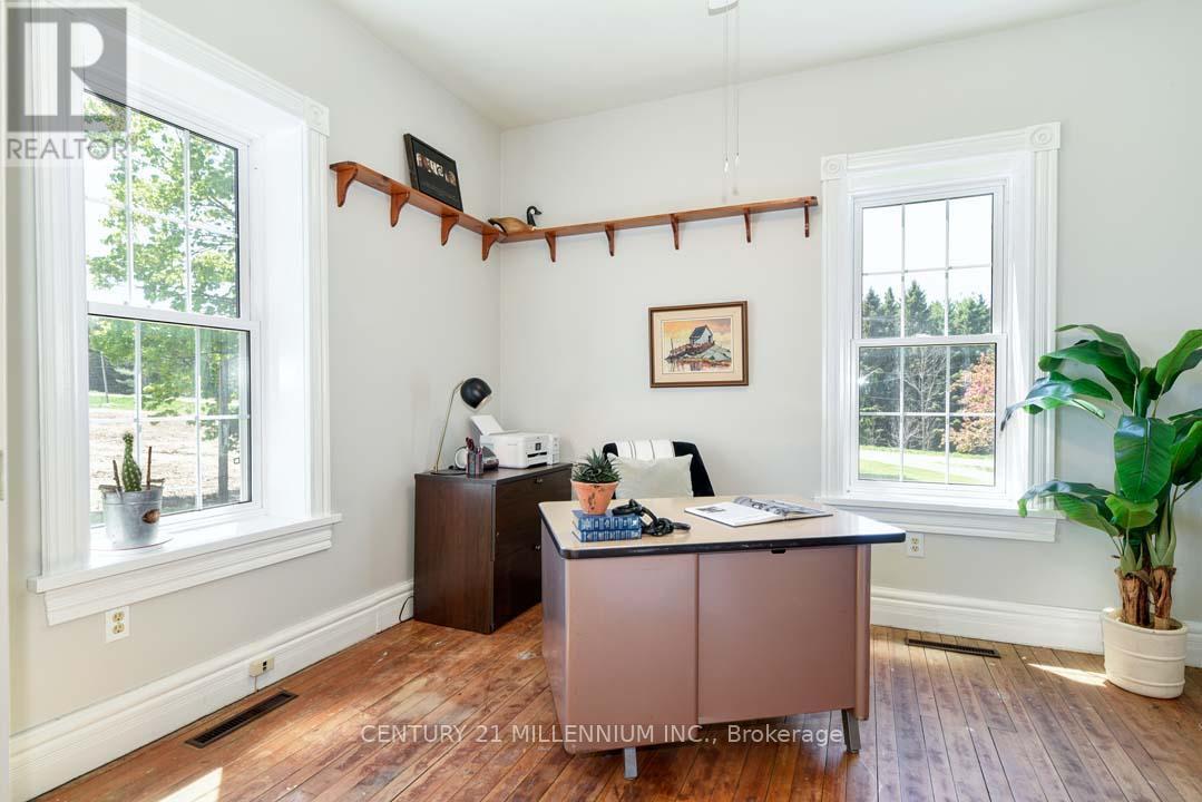753333 2Nd Line Ehs, Mono, ON - Indoor Photo Showing Office