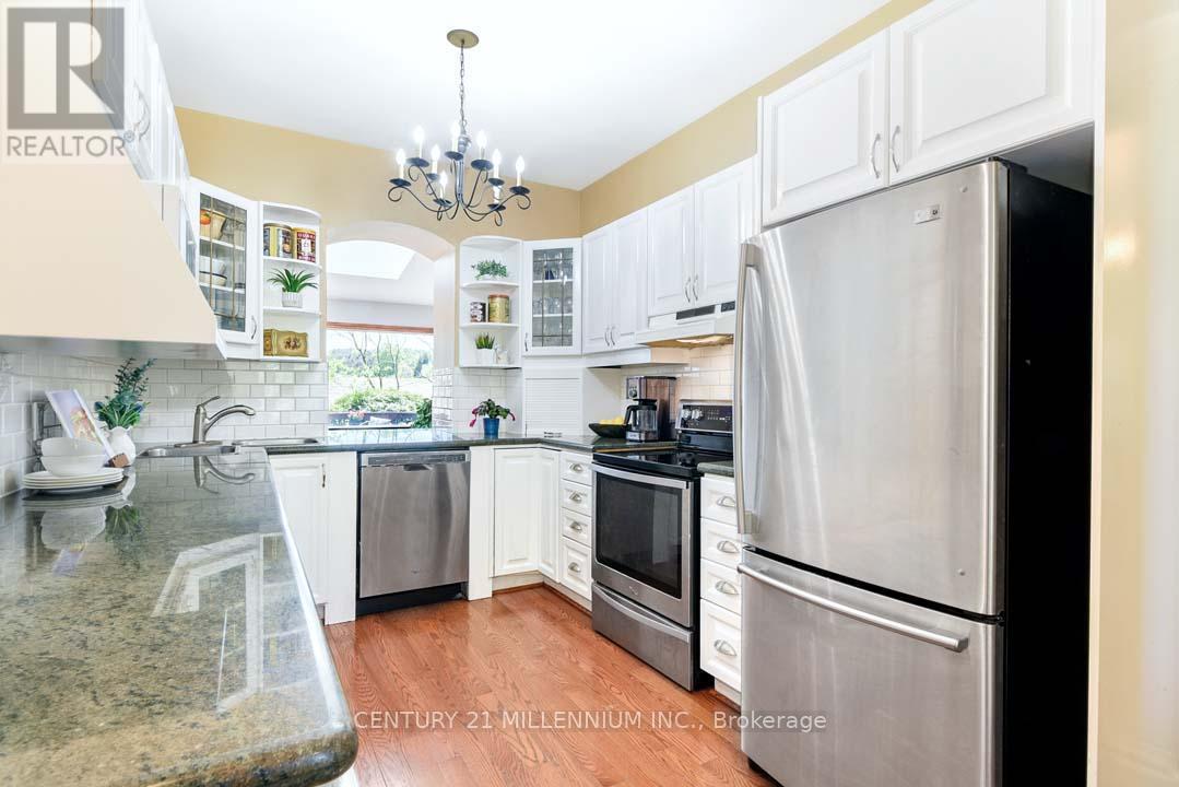 753333 2Nd Line Ehs, Mono, ON - Indoor Photo Showing Kitchen