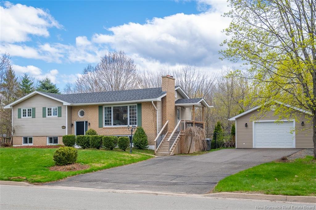 122 Burpee St, Fredericton, NB