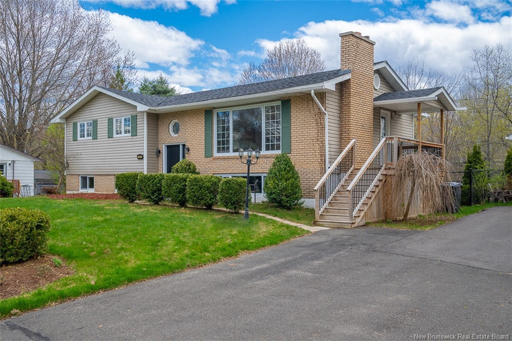 122 Burpee St, Fredericton, NB