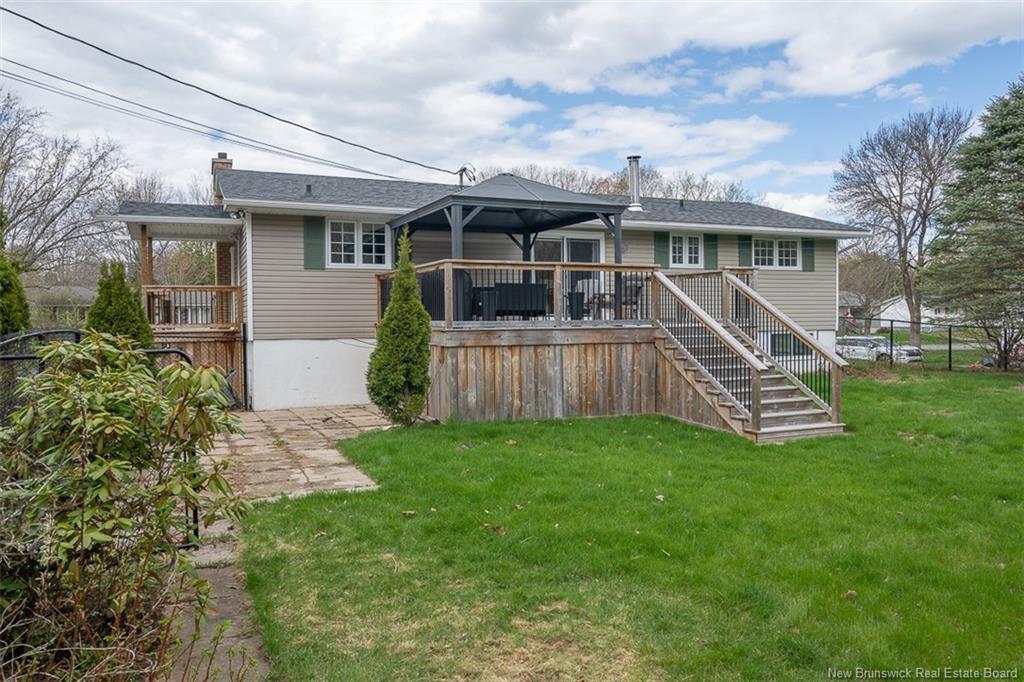 122 Burpee St, Fredericton, NB