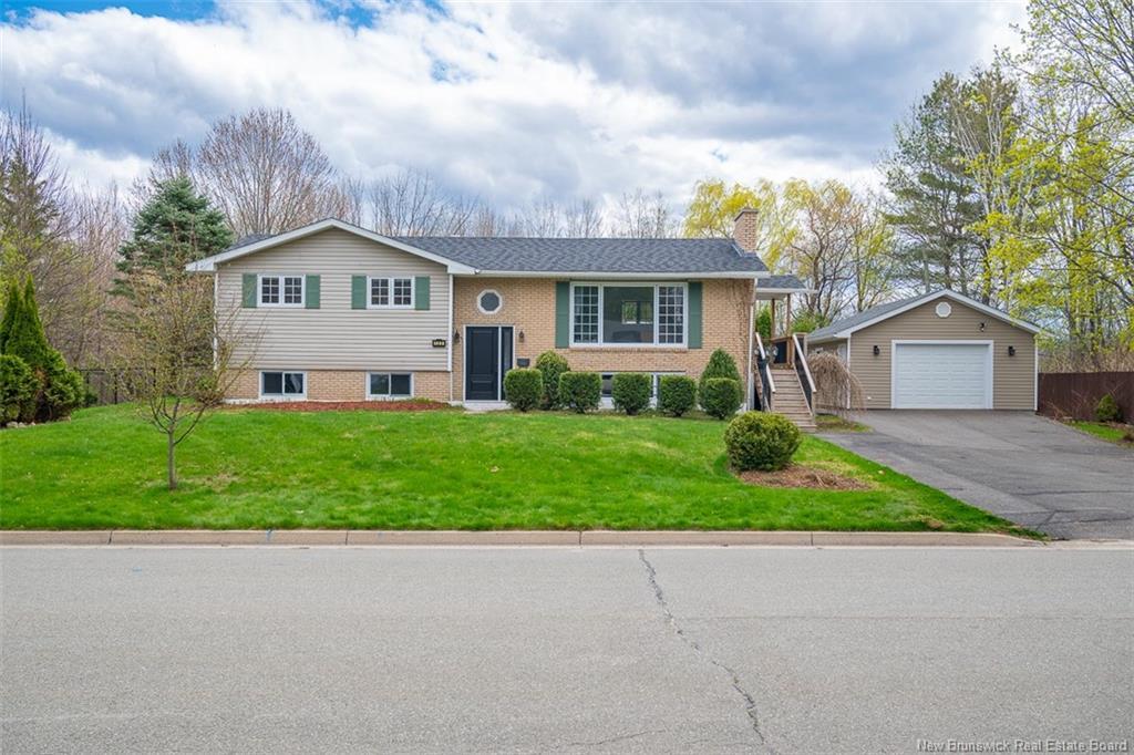 122 Burpee St, Fredericton, NB