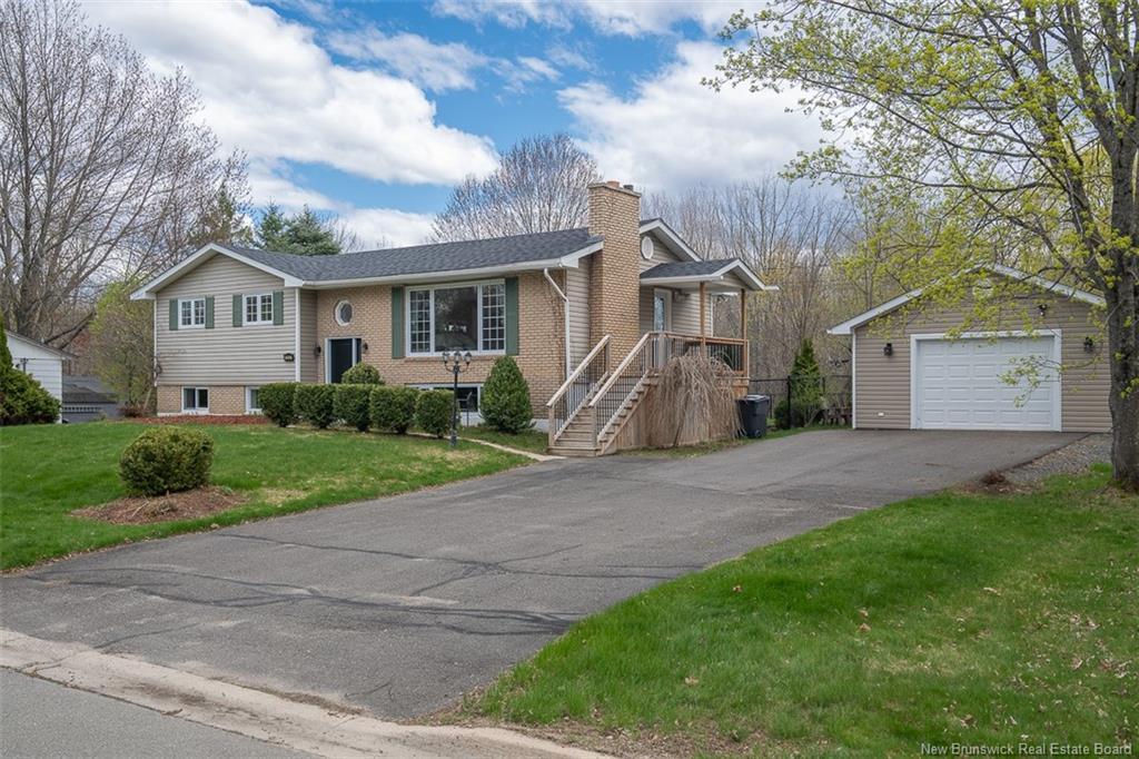 122 Burpee St, Fredericton, NB