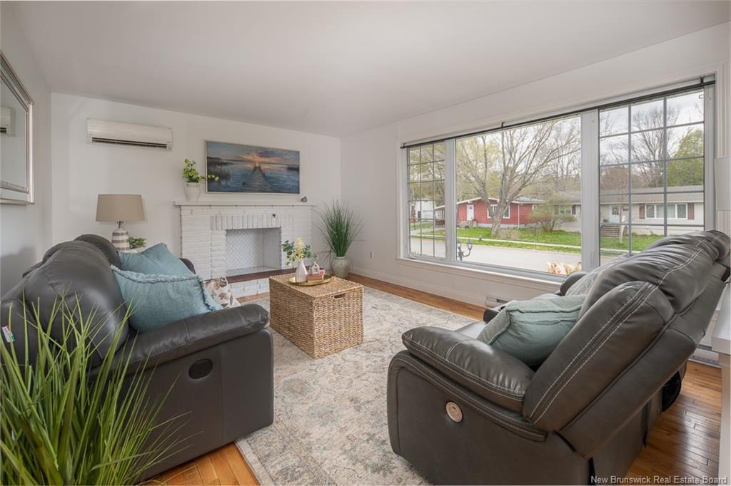 122 Burpee St, Fredericton, NB