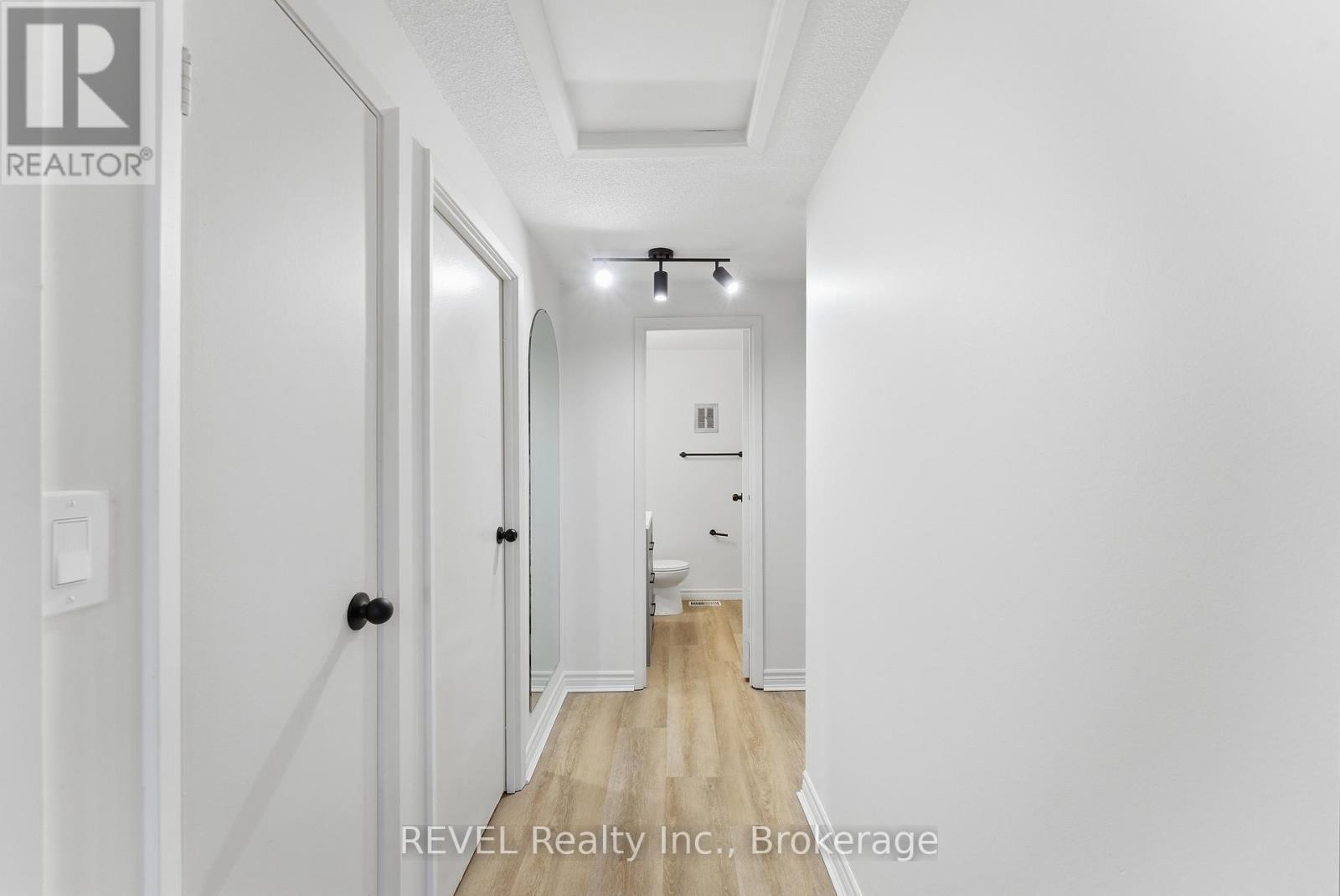 15 - 151 Linwell Road, St. Catharines (Lakeport), ON - Indoor Photo Showing Other Room