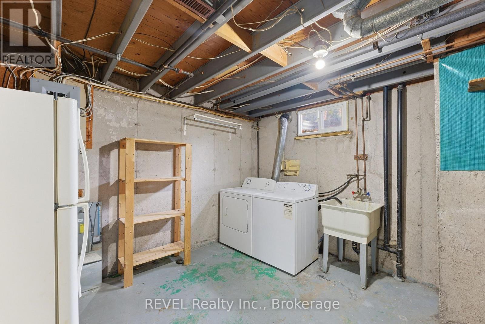 15 - 151 Linwell Road, St. Catharines (Lakeport), ON - Indoor Photo Showing Laundry Room