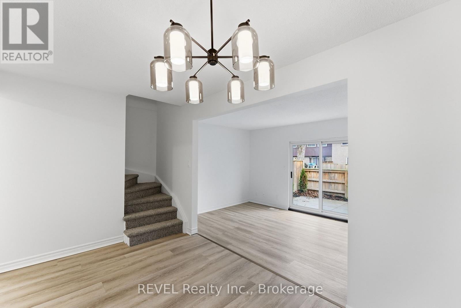 15 - 151 Linwell Road, St. Catharines (Lakeport), ON - Indoor Photo Showing Other Room