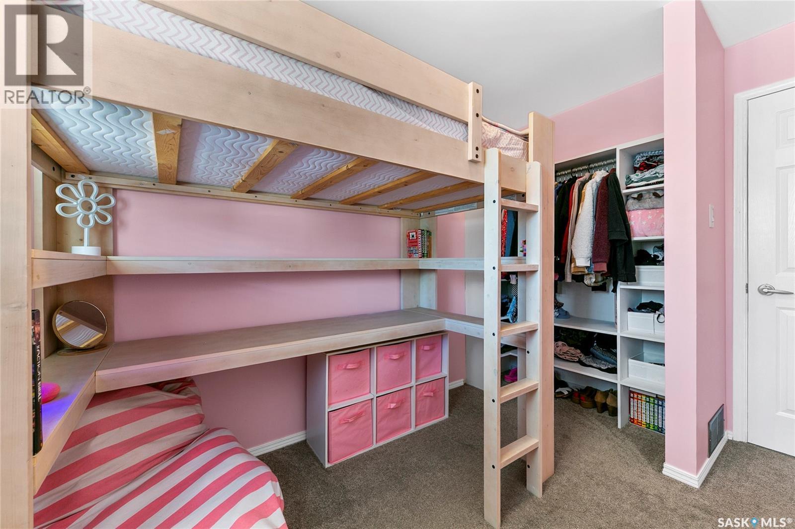 1206 Flexman Crescent N, Regina, SK - Indoor