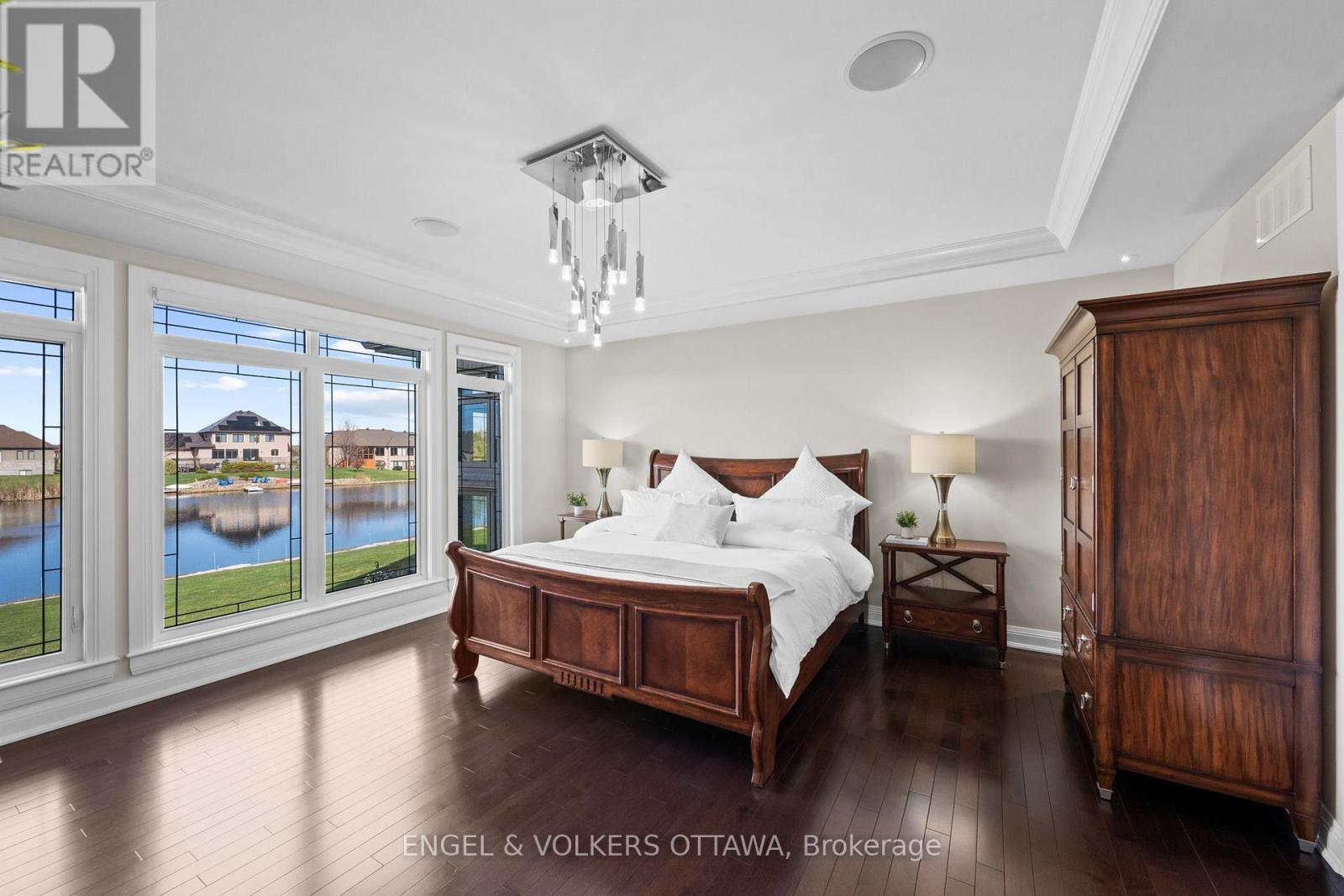 Primary Bedroom - 1457 Waters Edge Way, Ottawa, ON - Indoor Photo Showing Bedroom