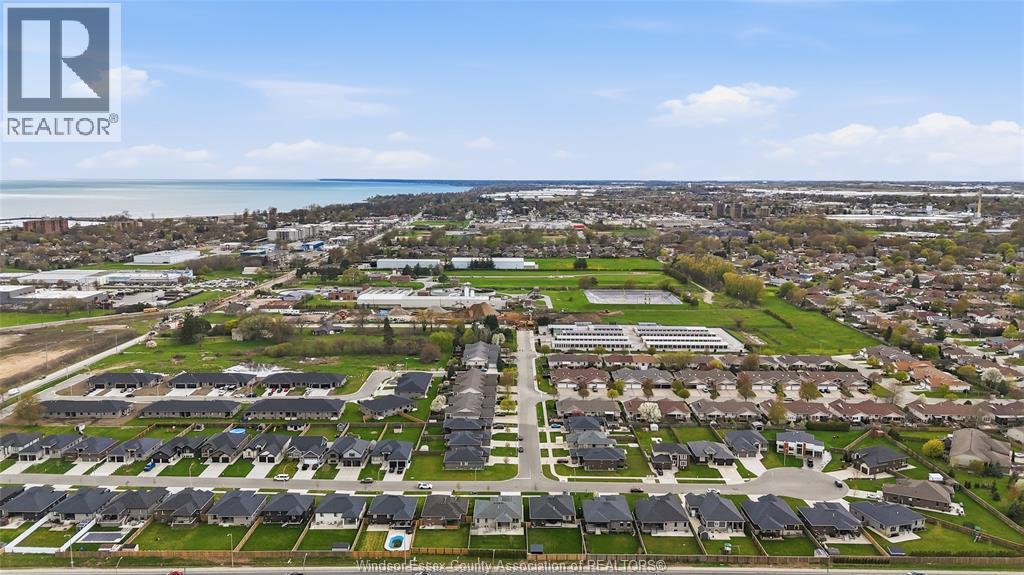 98 Peter Avenue, Leamington, ON - Outdoor With View