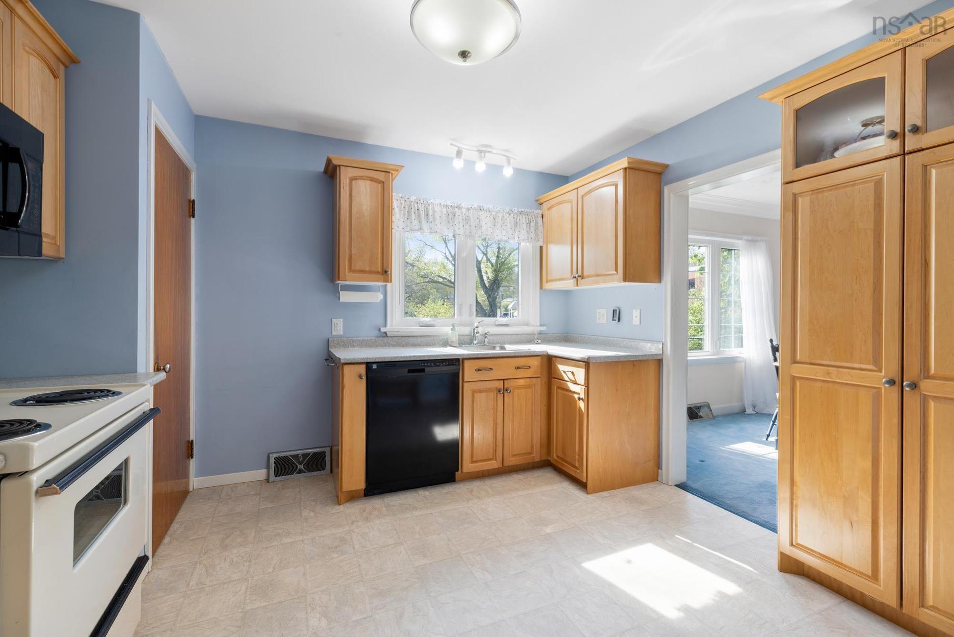 102 Torrington Drive, Halifax, NS