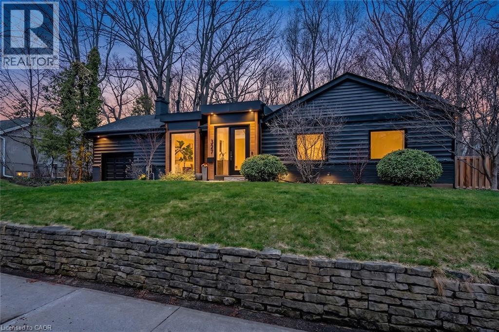 327 Goodram Drive, Burlington, ON - Outdoor