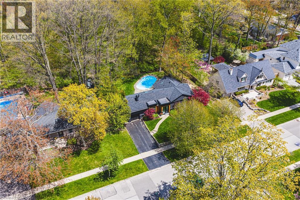 327 Goodram Drive, Burlington, ON - Outdoor With View