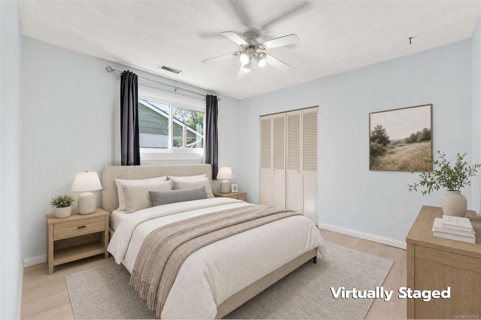 388 Pine St, Nanaimo, BC - Indoor Photo Showing Bedroom