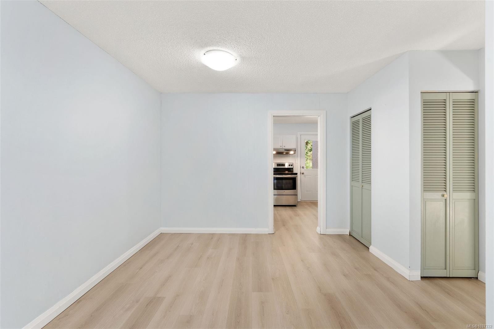 388 Pine St, Nanaimo, BC - Indoor Photo Showing Other Room
