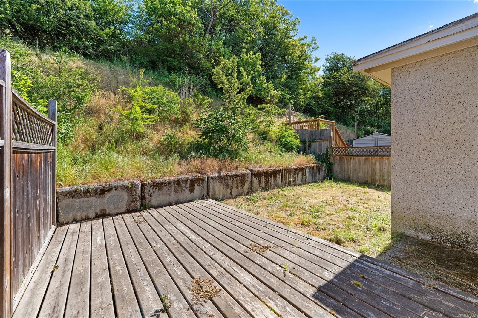 388 Pine St, Nanaimo, BC - Outdoor With Deck Patio Veranda