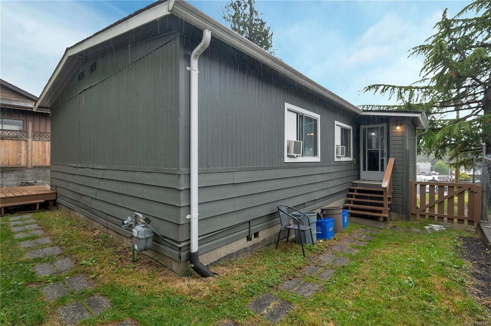 943 Hemlock St, Campbell River, BC