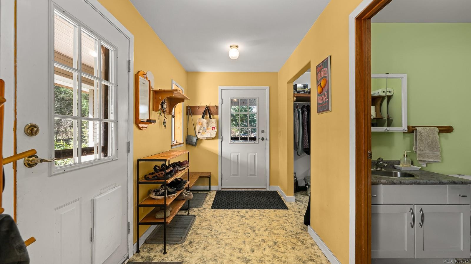 2187 May Rd, Courtenay, BC