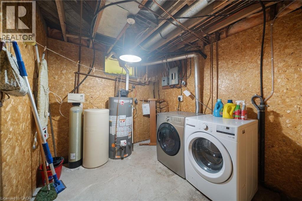 133 Mccall Crescent, Simcoe, ON - Indoor Photo Showing Laundry Room