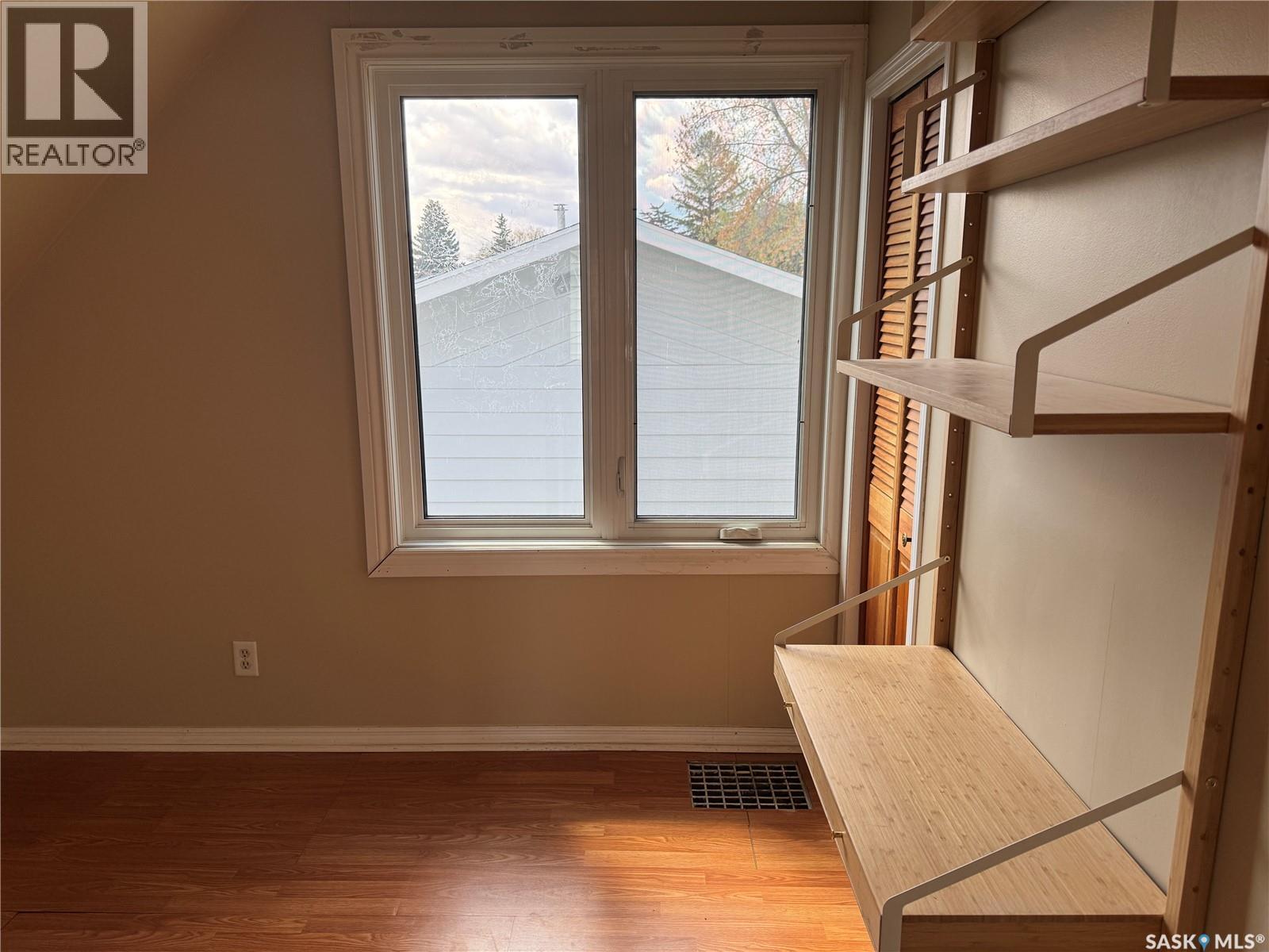 312 1St Street E, Saskatoon, SK - Indoor Photo Showing Other Room