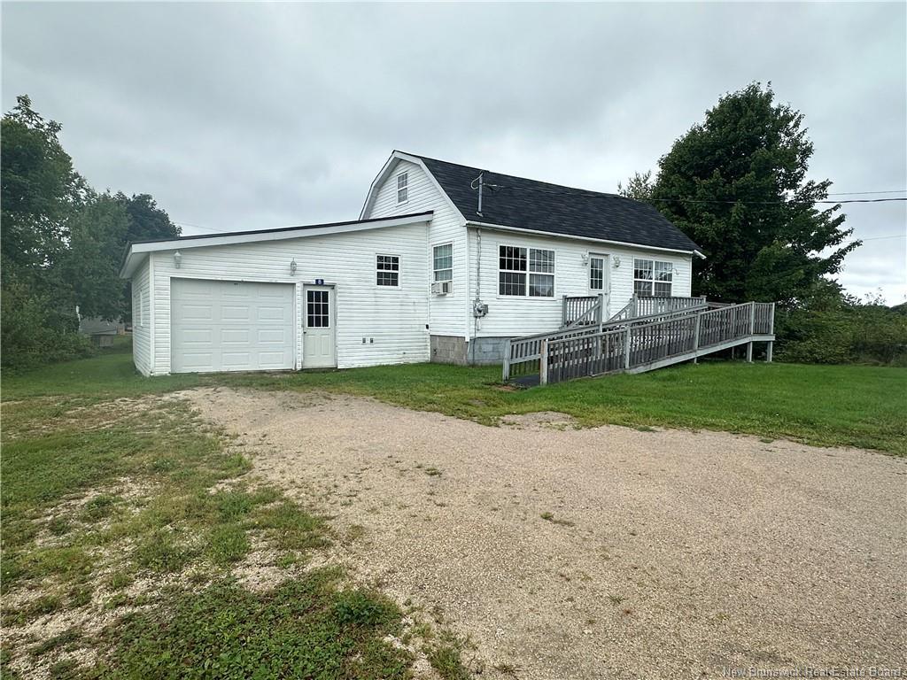 8 Old Harvey Rd, Mcadam, NB