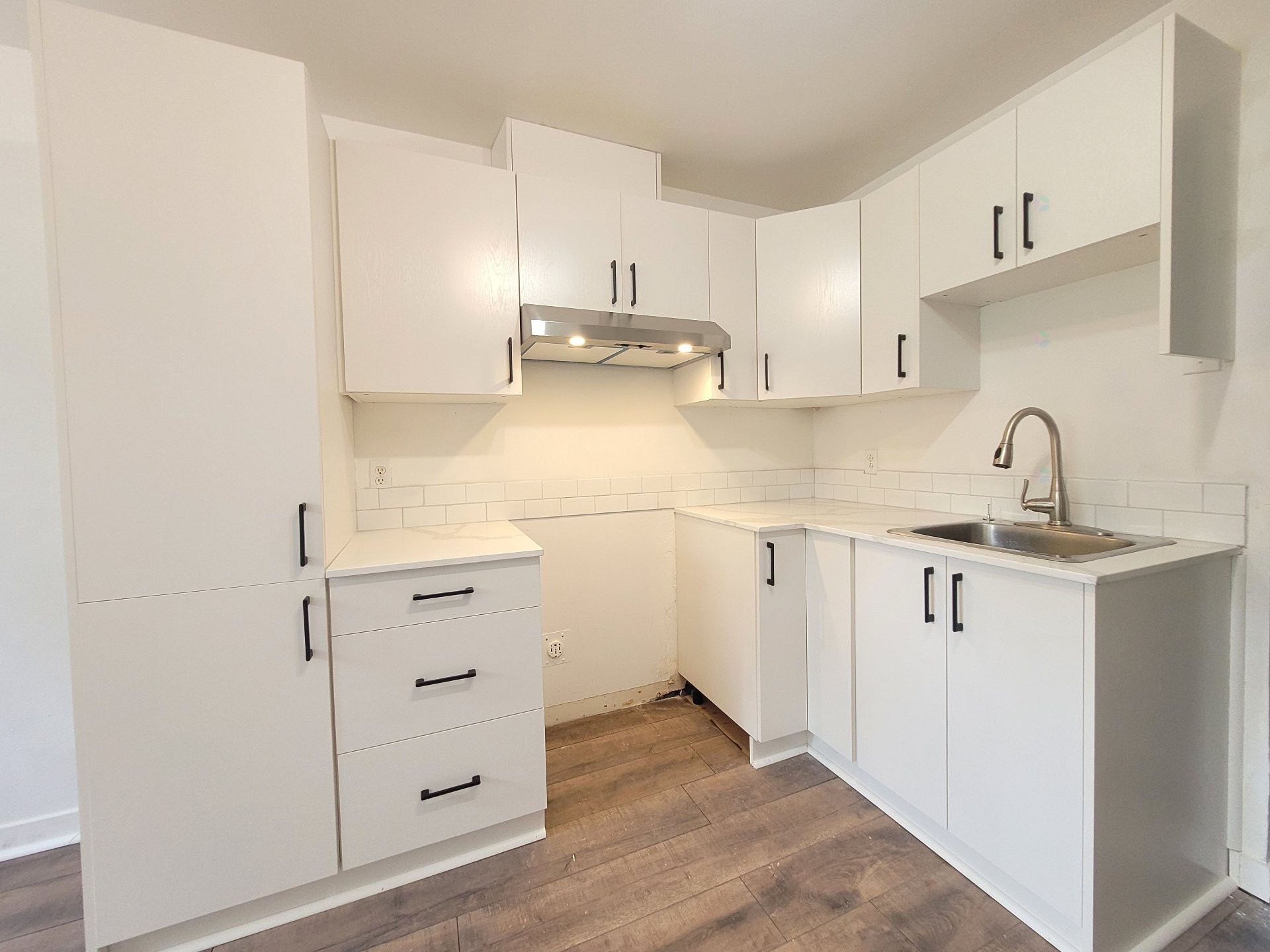 Kitchen - 2-1845 Av. Alfred, Brossard, QC - Indoor Photo Showing Kitchen