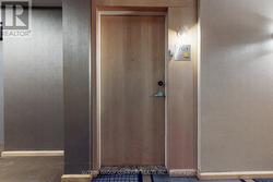 ENTRANCE FOR THE CORRIDOR -
