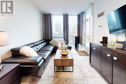 LIVING ROOM -