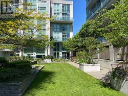 PRIVATE PARK/PATIO AREA -